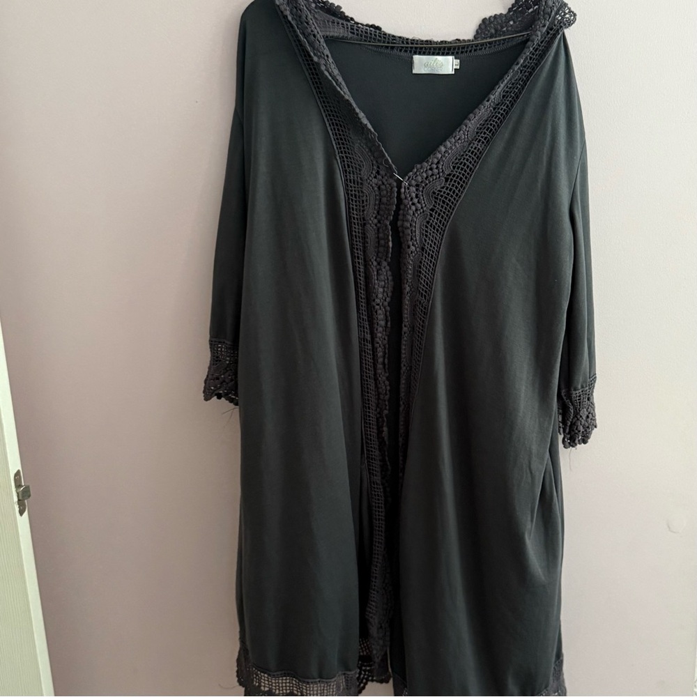 Chic Black Lace-Accented Midi Dress